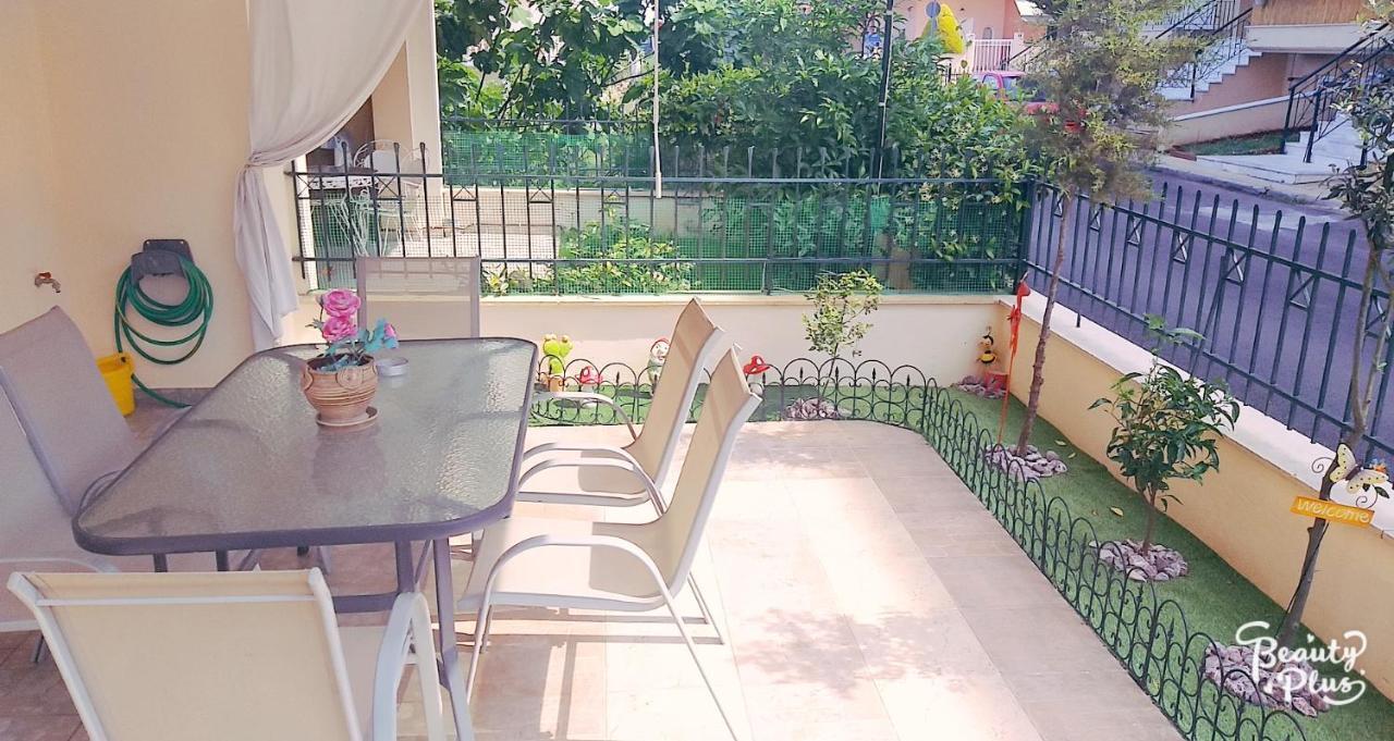 Apartamento Studio Garden Nea Kallikrateia Exterior foto